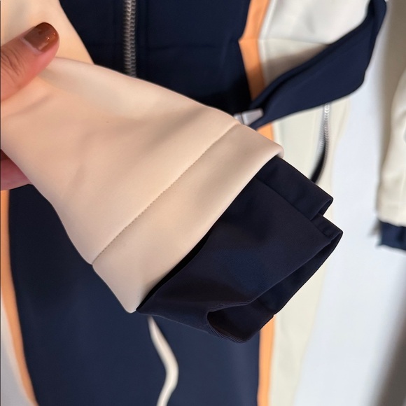 LIKE NEW Cordova Tirol Skisuit Size Medium fits like a FR38 - Picture 8 of 11